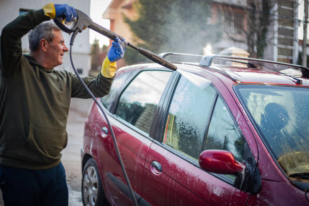 Best Garage Pressure Washing  in Tompkinsville, KY